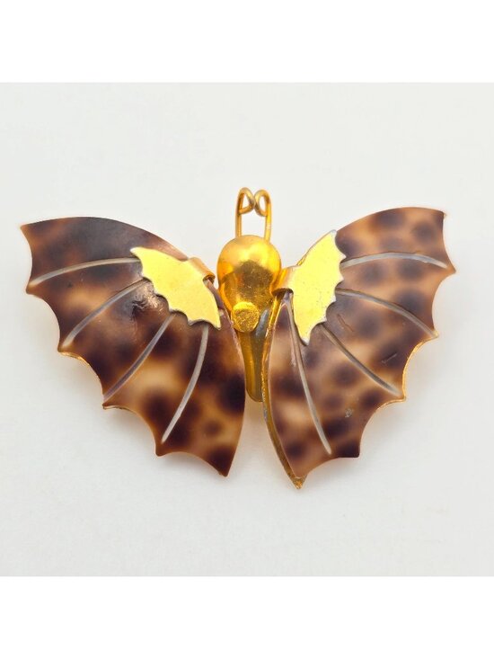 Unbranded Jewelry - Vintage Tiger Cowrie Shell Butterfly Brooch 1.75" Gold Tone Insect Statement Pin